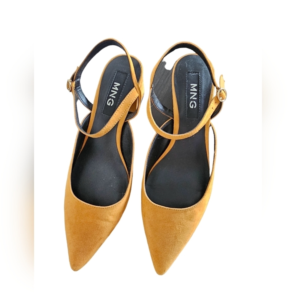 Mango Tan Pointed Toe Heels